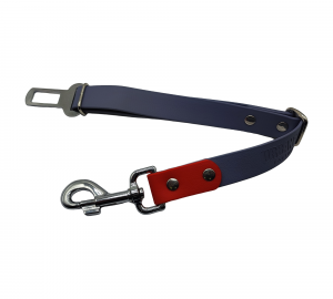 Attache ceinture pour chien en Biothane gris et rouge avec mousqueton en métal et boucle réglable.