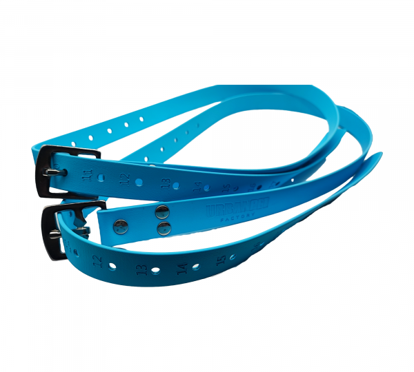 Paire d’étrivières en Biothane bleu, avec marquage numéroté pour un ajustement précis et rapide.